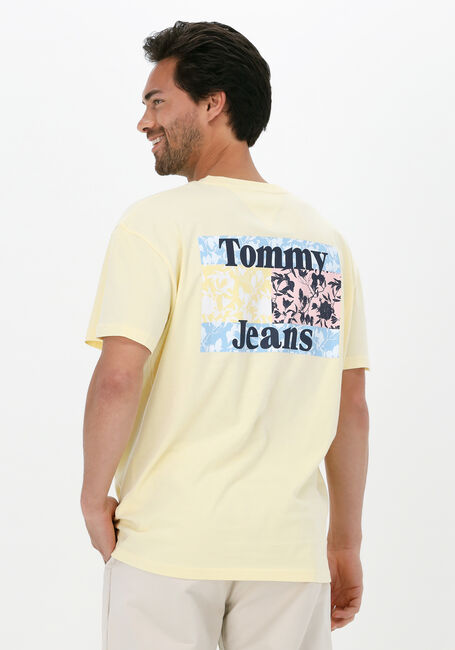 Gelbe TOMMY JEANS T-shirt TJM FLORAL FLAG TEE - large