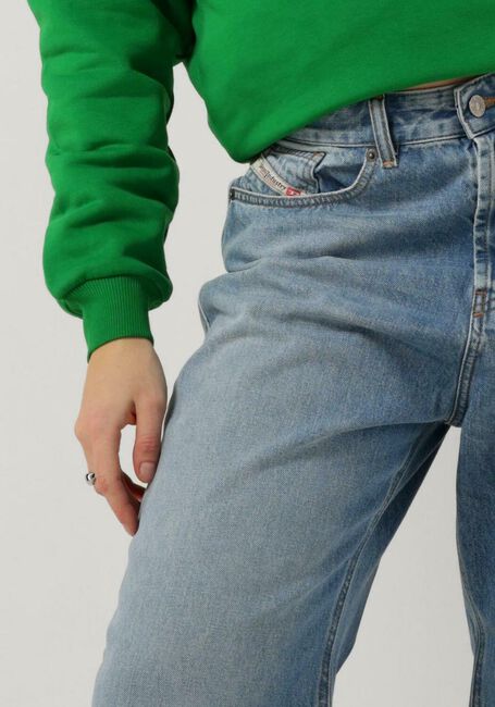 Hellblau DIESEL Wide jeans 1996 D-SIRE - large