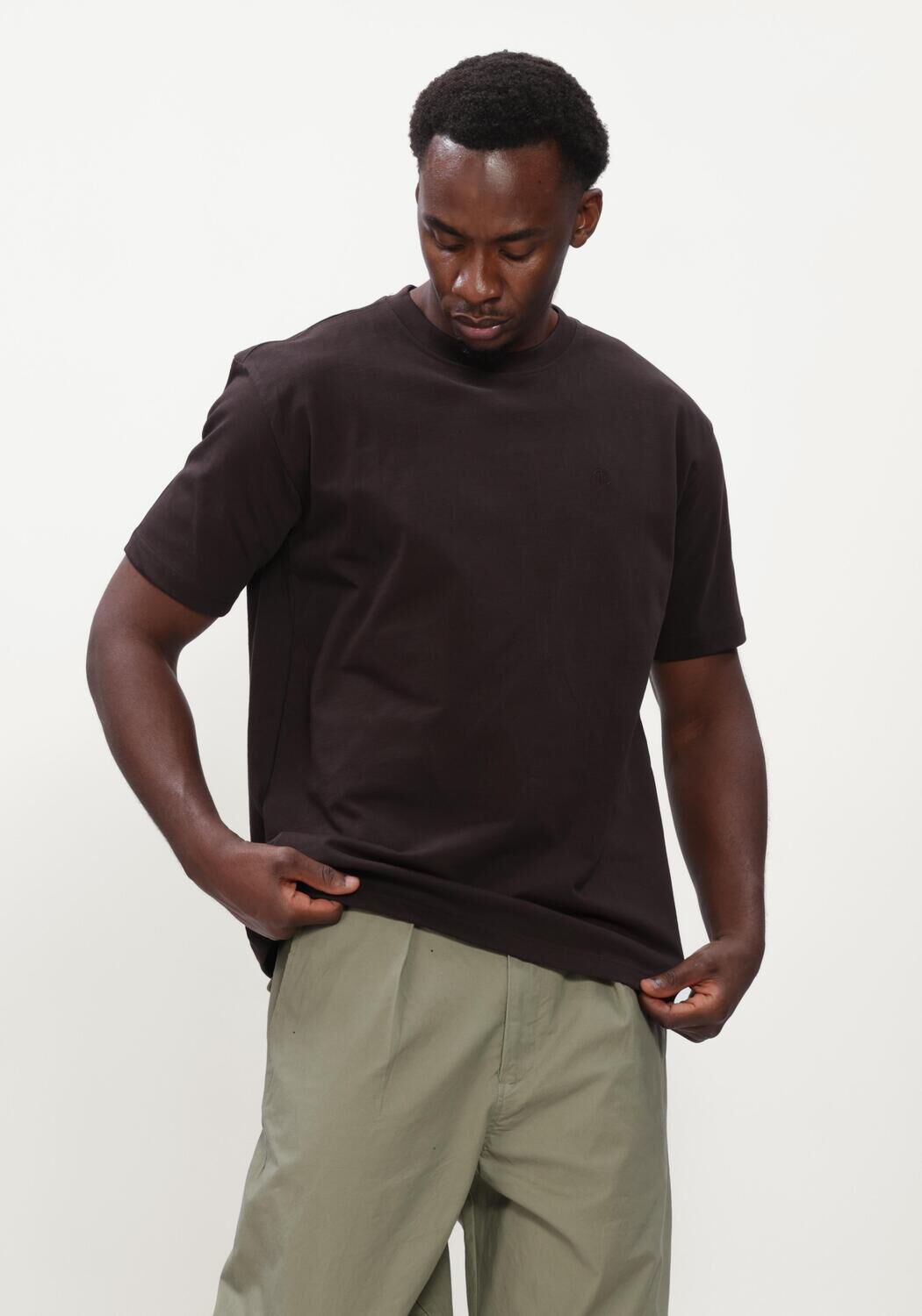 Braune DSTREZZED T-shirt DS_COLLIN SS TEE - large