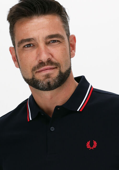 Dunkelblau FRED PERRY Polo-Shirt TWIN TIPPED FRED PERRY SHIRT - large
