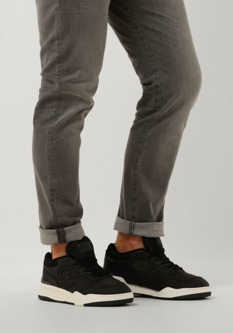 Schwarze LACOSTE Sneaker low LINESHOT - large
