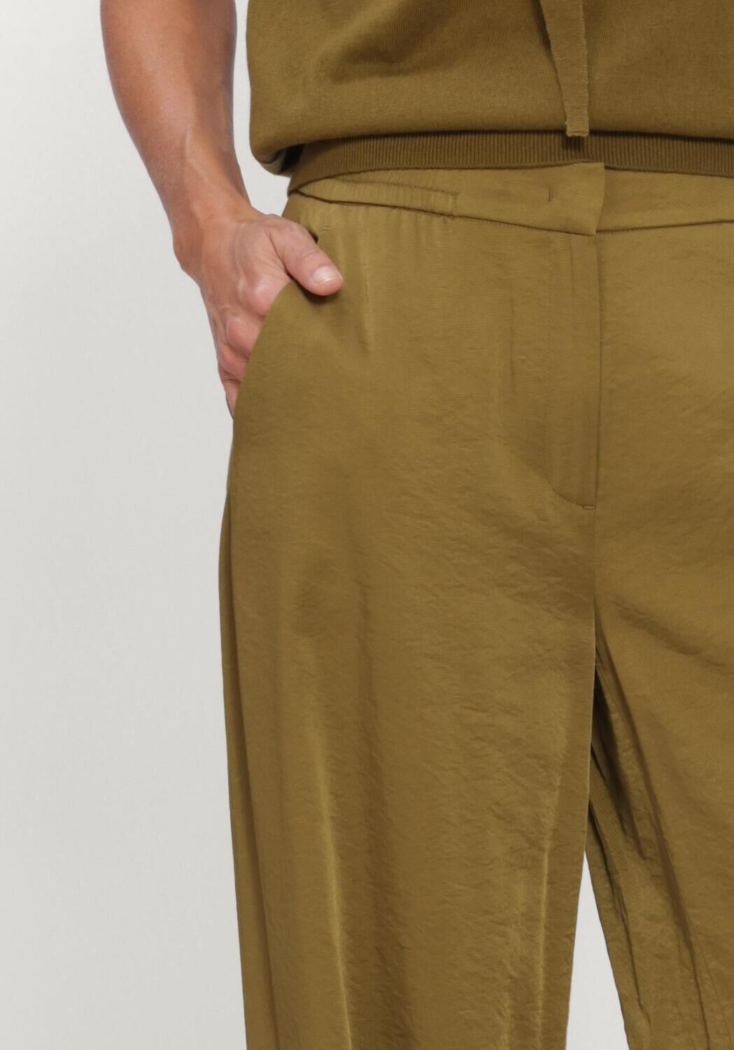 Olive BEAUMONT Weite Hose JADA PANTS - large