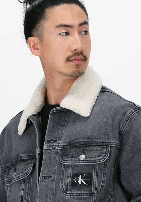 Graue CALVIN KLEIN Jeansjacke REGULAR 90S DENIM JACKET - large