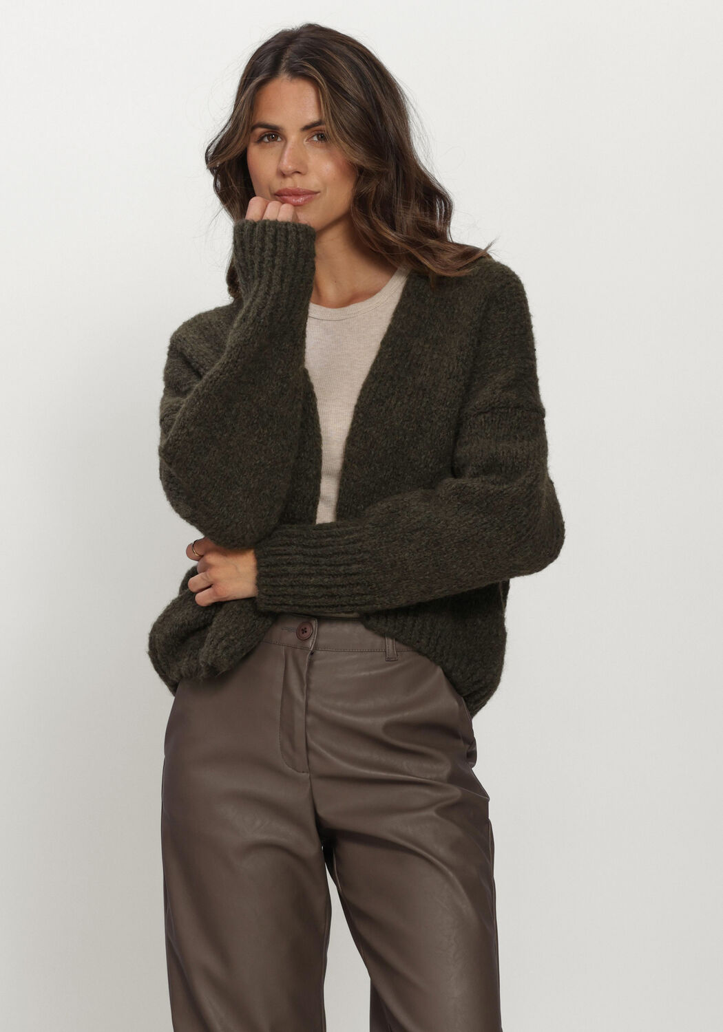 Dunkelgr&uuml;n KNIT-TED Strickjacke BECKY CARDIGAN - large