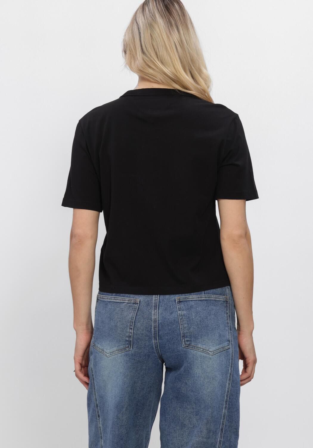 Schwarze TOMMY JEANS T-shirt TJW BXY BADGE TEE EXT - large