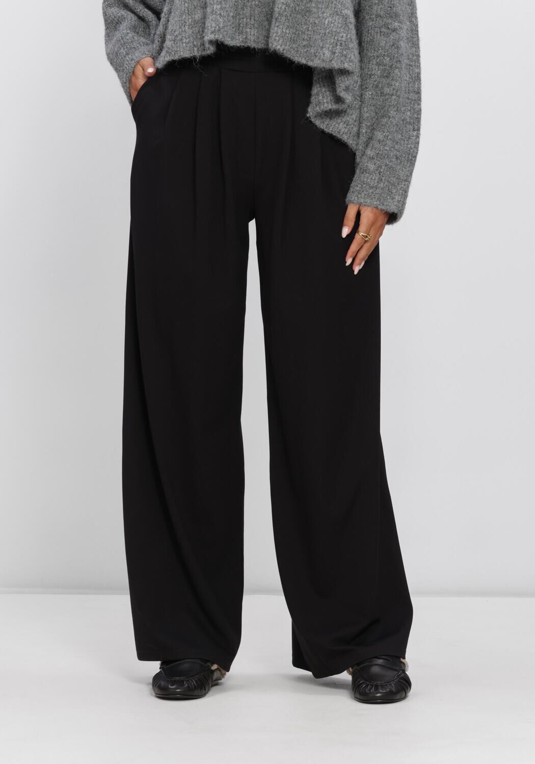 Schwarze EDITED Weite Hose JENNA TROUSERS - large