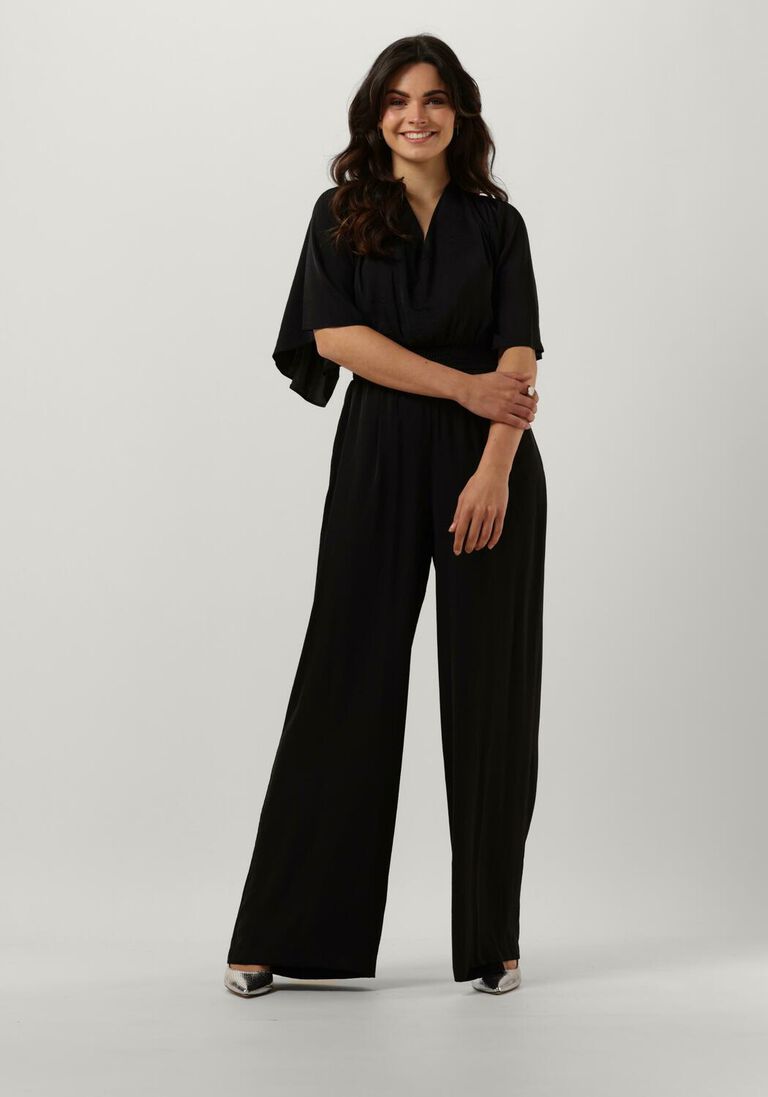 schwarze access jumpsuit jumpsuit with batwing sleeves