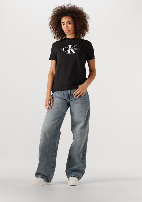Schwarze CALVIN KLEIN T-shirt CORE MONOGRAM LOGO REGULAR FIT - large