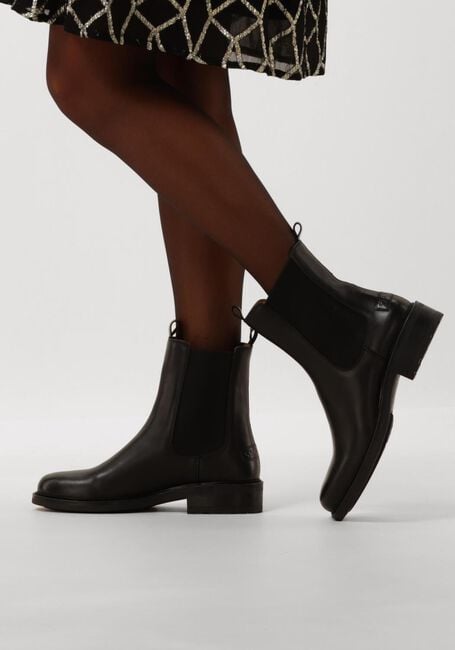 Schwarze SHABBIES Chelsea Boots DEAN SHELLEY - large