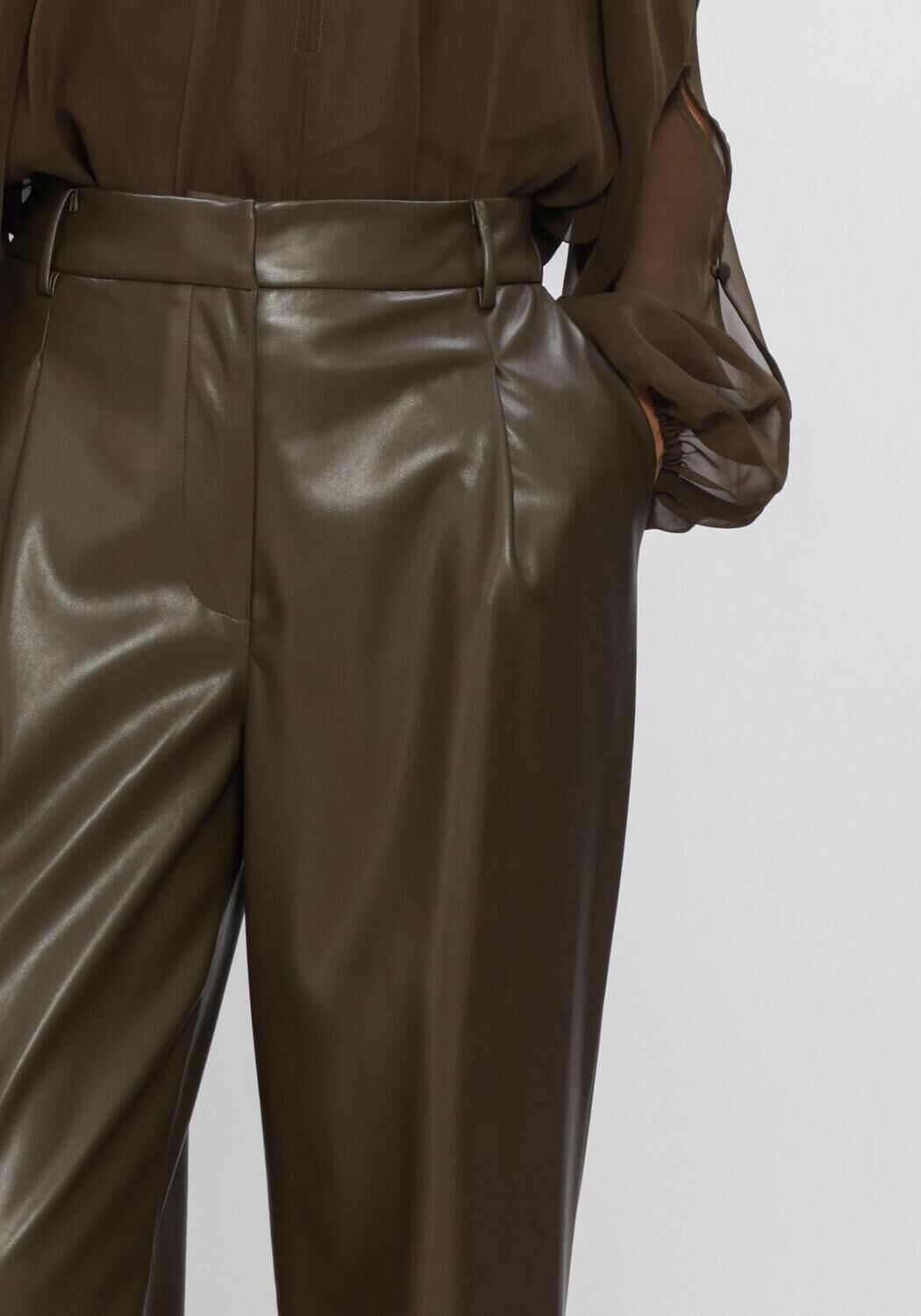 Olive DANTE6 Weite Hose MINORA FAUX LEATHER BARREL PANTS - large