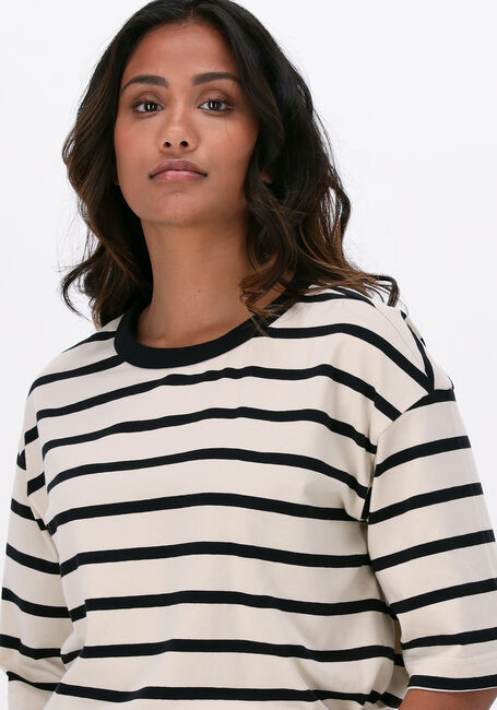 Creme ESMÉ STUDIOS T-shirt LUCIA 2-4 BOXY T-SHIRT - large