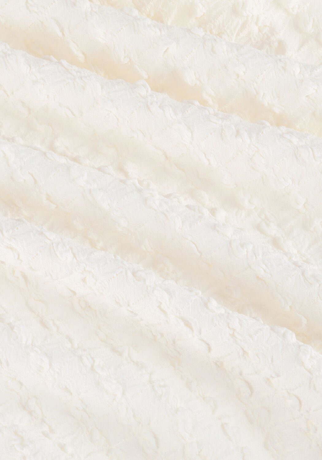 Wei&szlig;e AAIKO Top NYNKE PA 601 - large