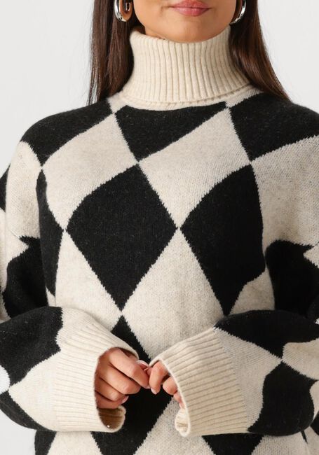 Nicht-gerade weiss EDITED Pullover LAHELA JUMPER JACQUARD - large