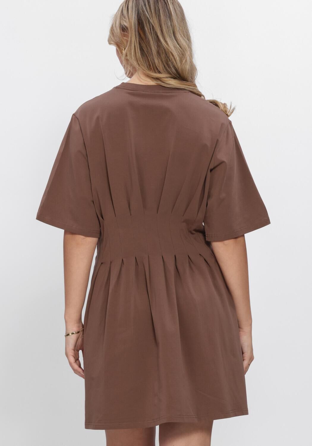 Braune GESTUZ Kleider GZINEZ SHORT DRESS - large