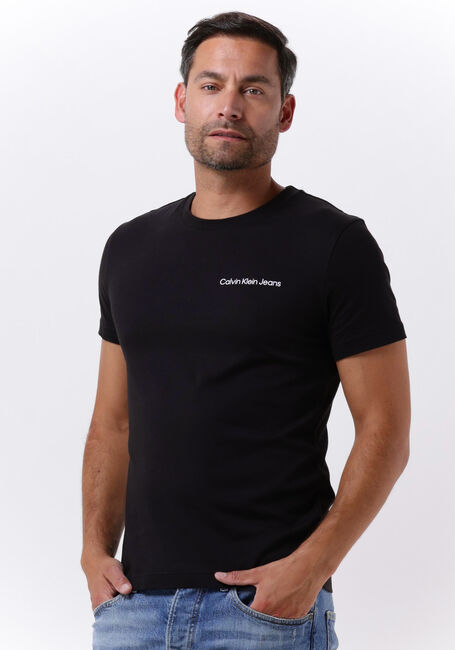 Schwarze CALVIN KLEIN T-shirt CHEST INSTITUTIONAL - large