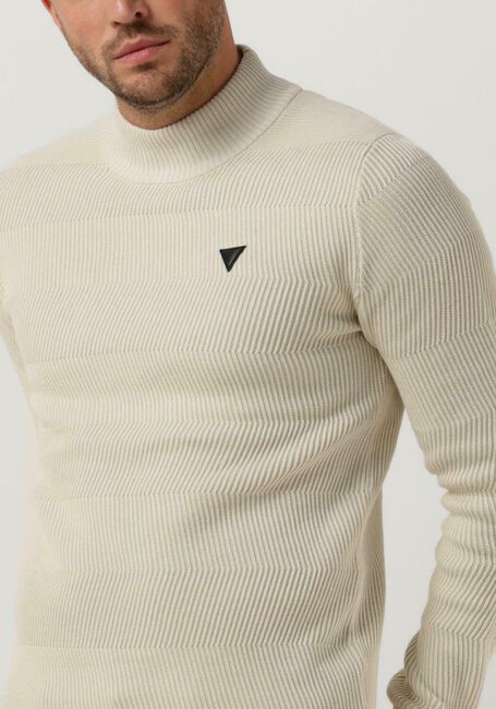 Nicht-gerade weiss PUREWHITE Pullover JAQUARD MOCKNECK WITH TRIANGLE BADGE ON CHEST - large