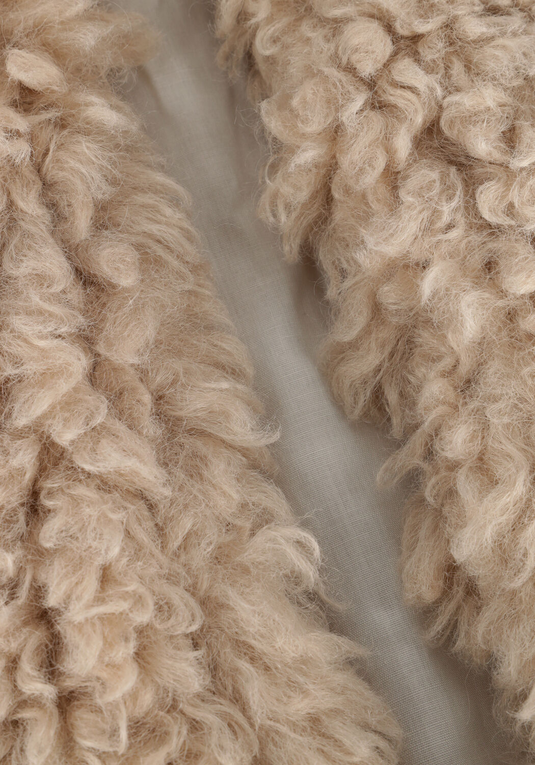 Ecru RUBY TUESDAY Gilet CHRISSIE FAKE FUR LONG GILET - large