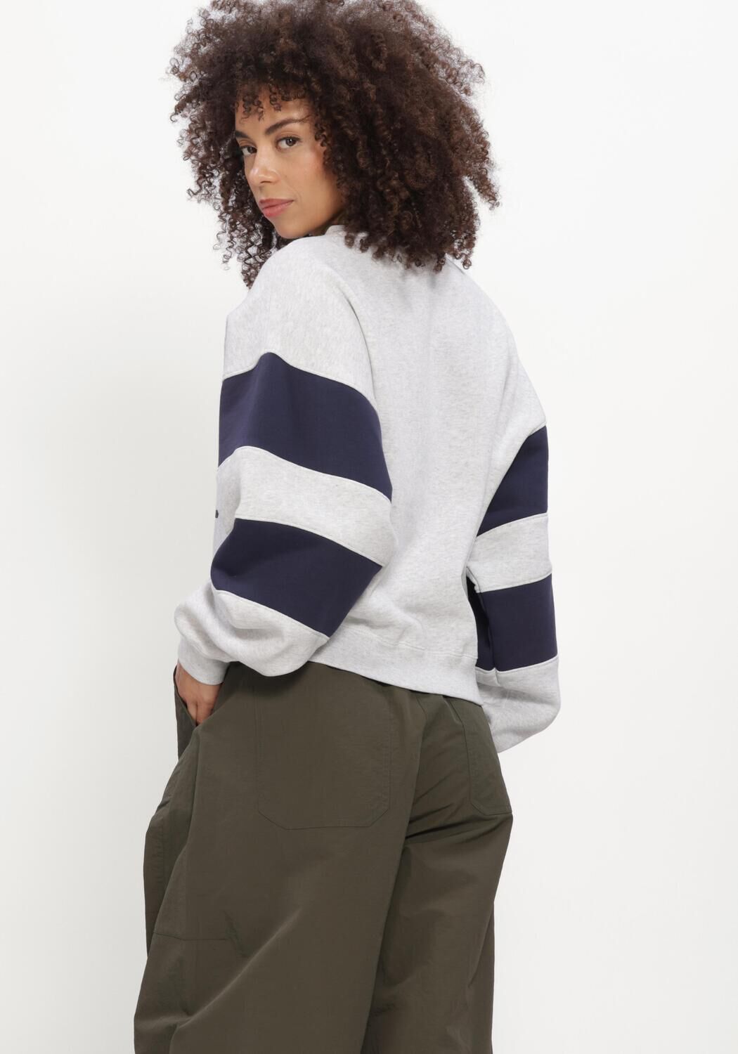 Graue CATWALK JUNKIE Sweatshirt SPORTY GRAPHIC SWEATER - large