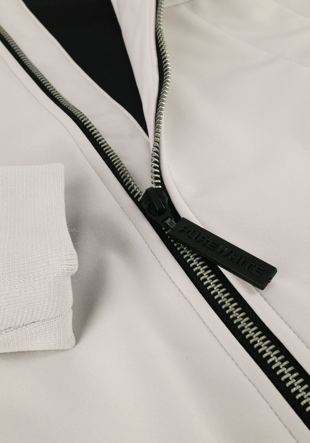 Nicht-gerade weiss PUREWHITE Jack SOFTSHELL JACKET WITH RUBBERBADGE AT SLEEVES - large