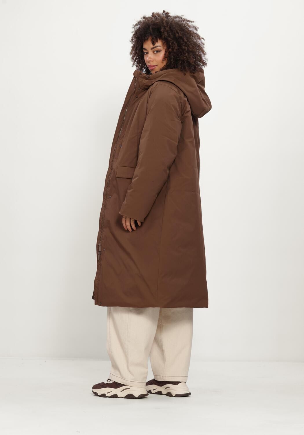 Braune OBJECT Wattierte Jack OBJKELYN L/S RE LONG JACKET NOOS - large