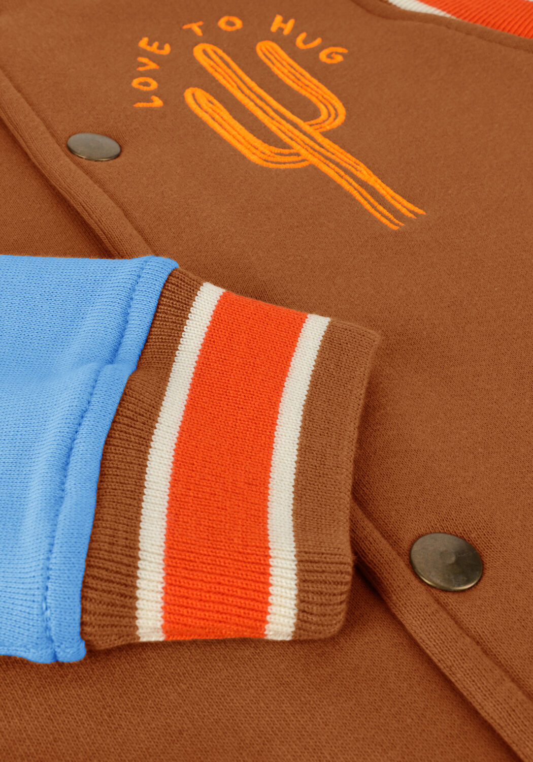 Braune AMMEHOELA Jack AM.OLIVER.02 - large