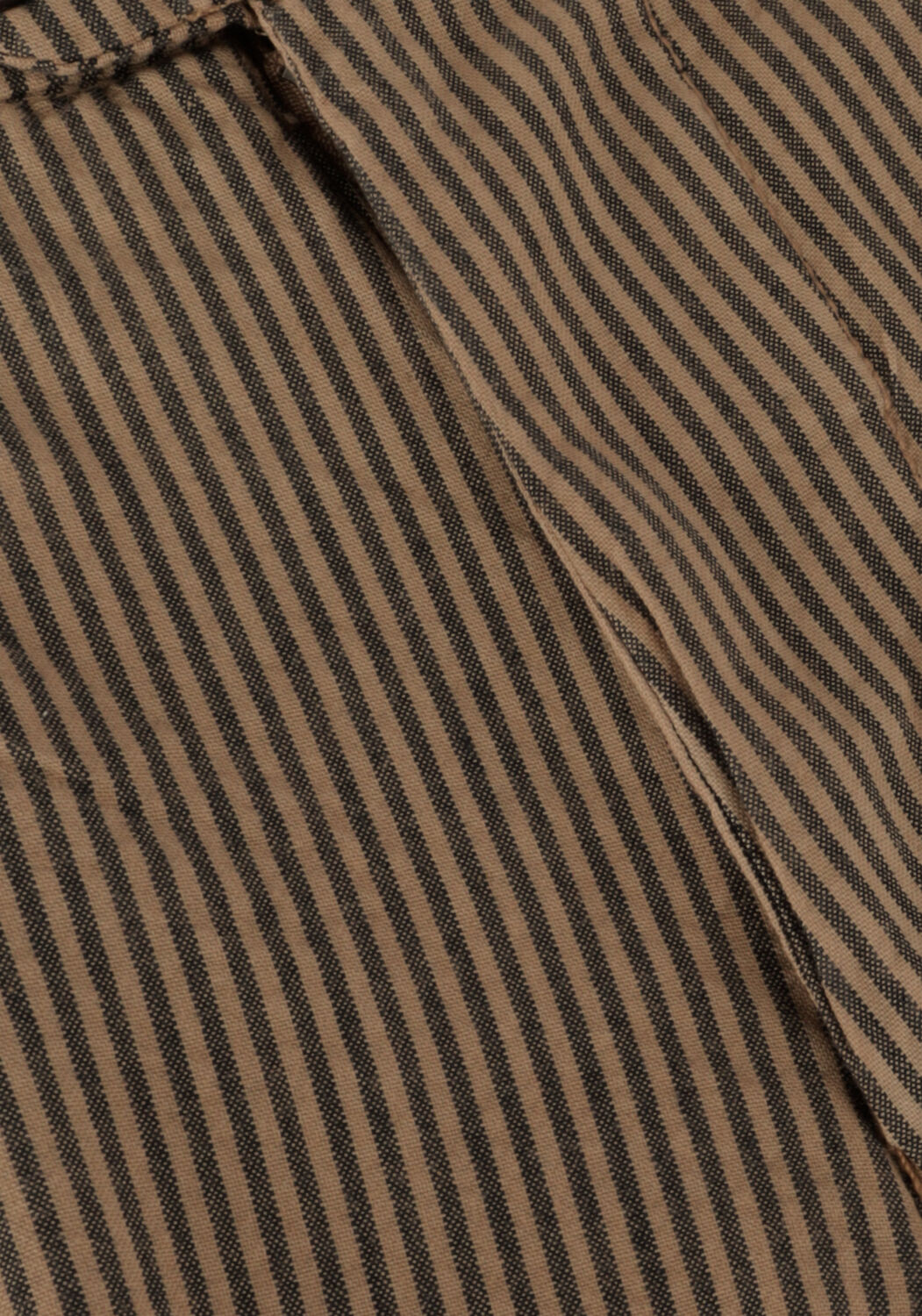 Braune DSTREZZED Kurze Hose LANCASTER JOGGER SHORTS SEERSUCKER STRIPE - large