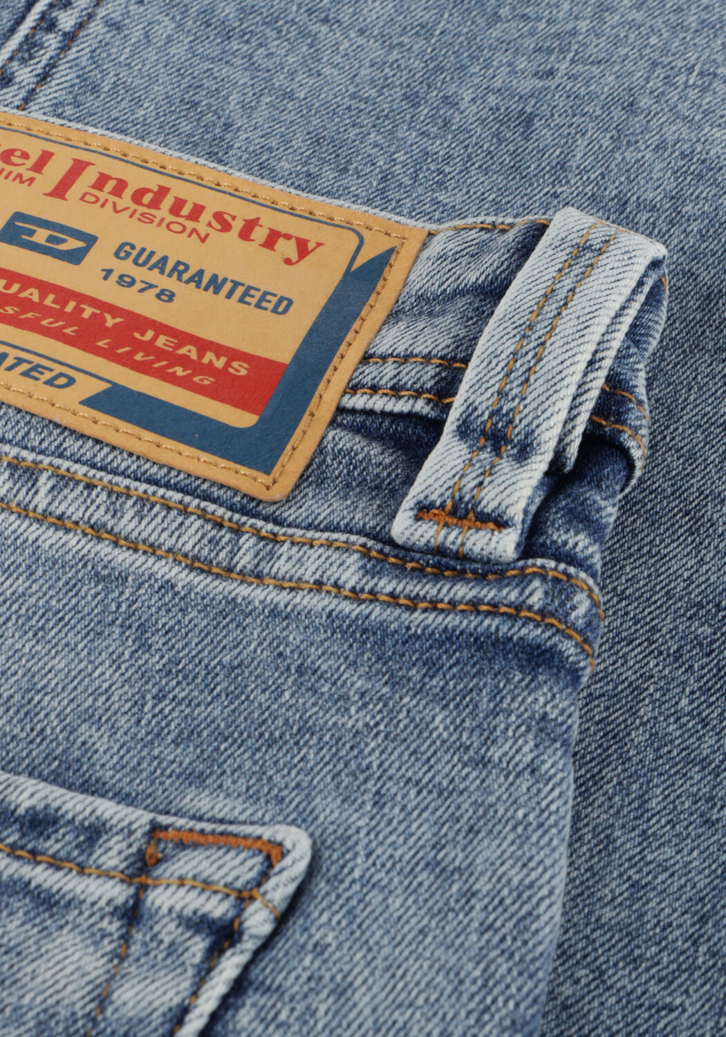 Hellblau DIESEL Straight leg jeans 1985 LARKEE - large