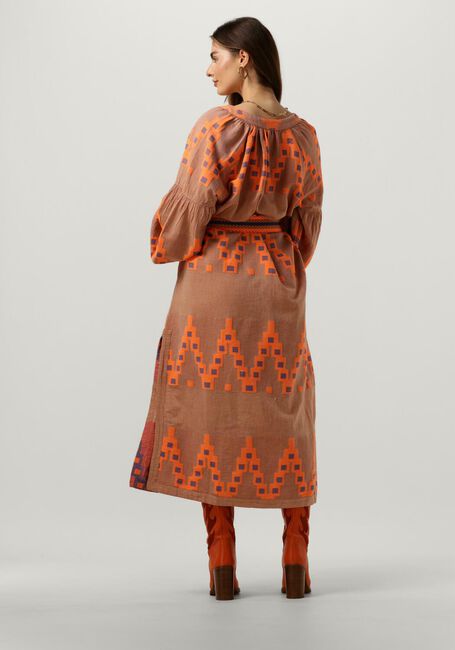 Orangene DEVOTION Maxikleid KORALI - large