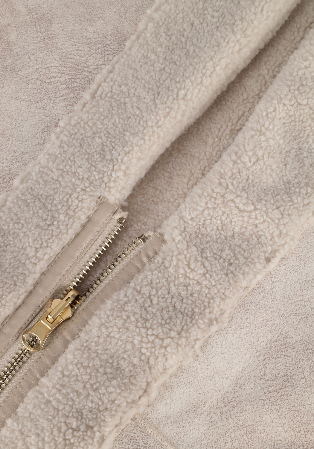 Beige GOOSECRAFT Bodywarmer MILA TEDDY COAT - large