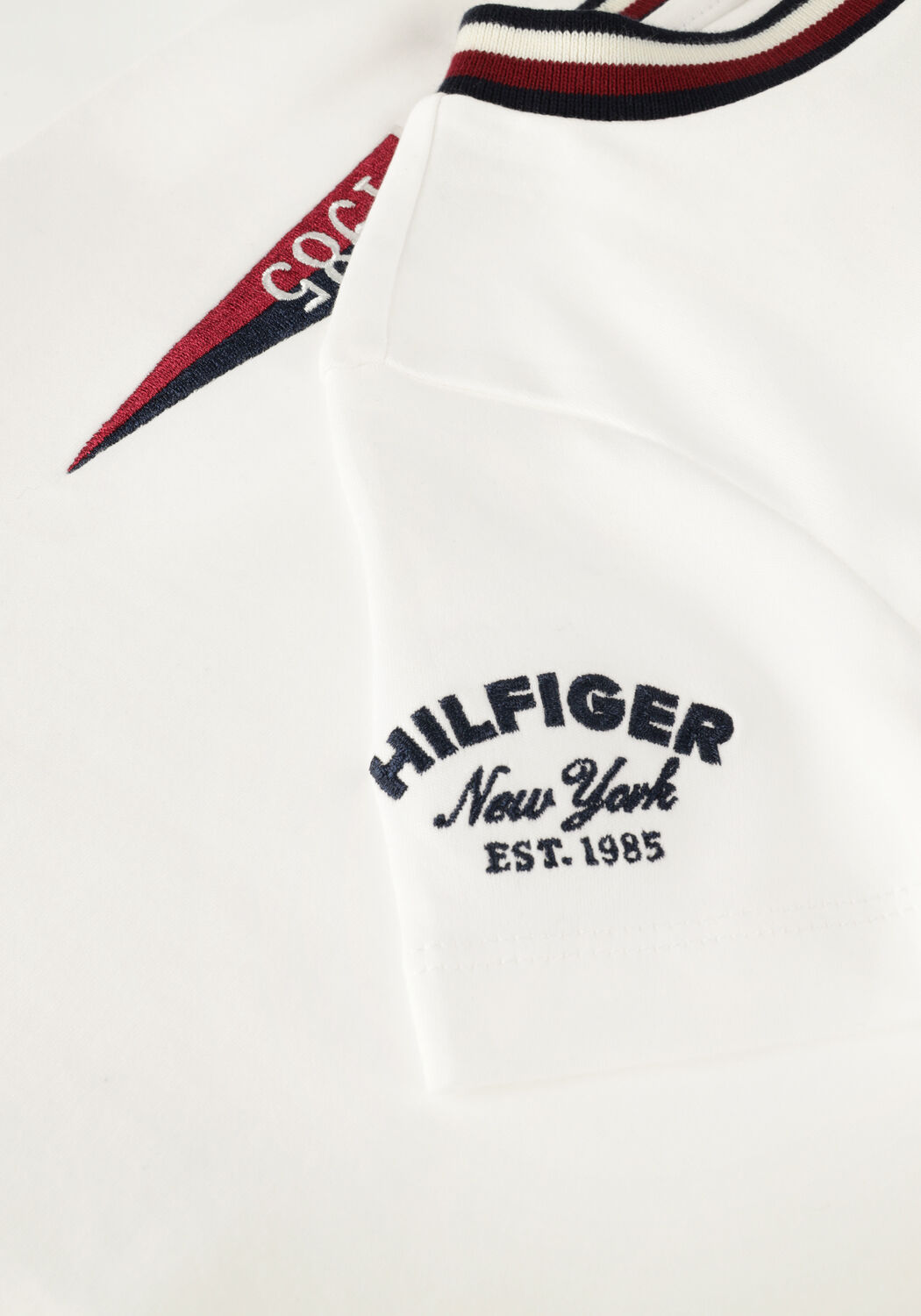 Wei&szlig;e TOMMY HILFIGER T-shirt MULTIBADGE MONOGRAM TEE S/S - large