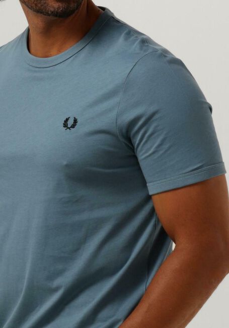Hellblau FRED PERRY T-shirt RINGER T-SHIRT - large