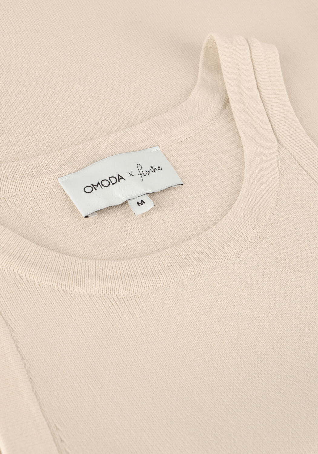 Sand OMODA ATELIER Top X FLORINE - large