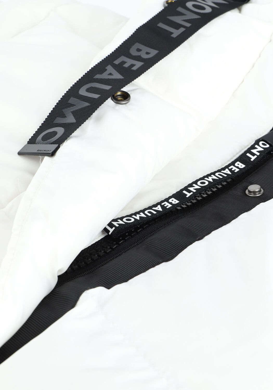 Wei&szlig;e BEAUMONT Wattierte Jack PUFFER RECYCLED PARKA - large