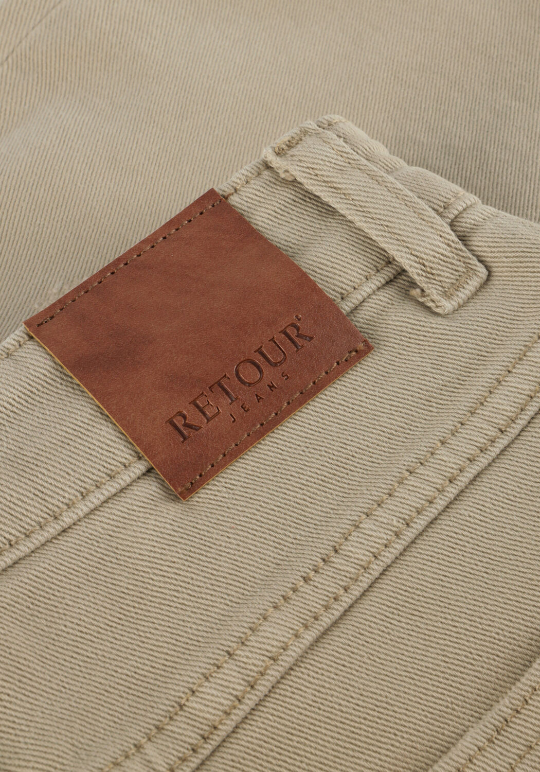 Sand RETOUR Kurze Hosen QUIN - large