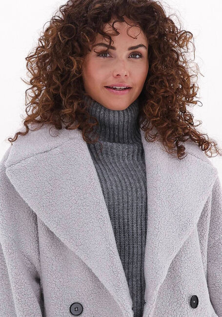 Ecru DRYKORN Teddy-Jacke RUNCOM 150014 - large
