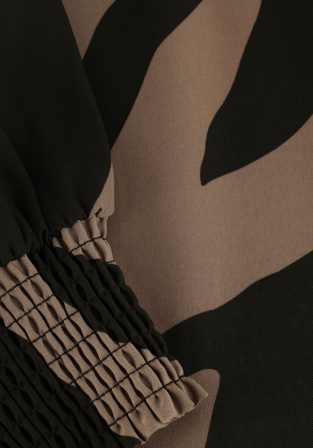 Schwarze GESTUZ Minikleid BOTHILDEGZ LS SHORT DRESS - large