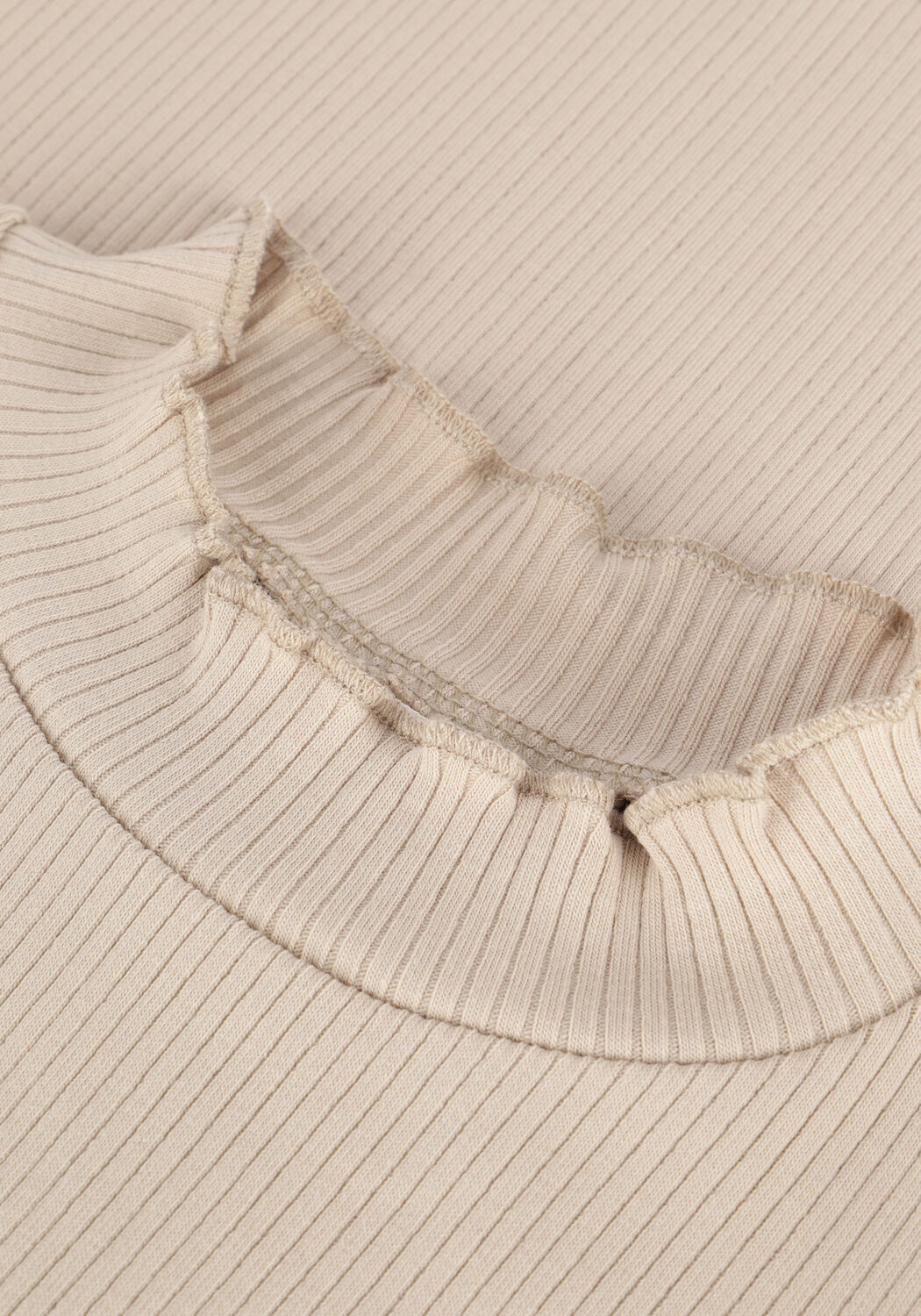 Sand BAJE STUDIO Tops & T-shirts CREMA - large