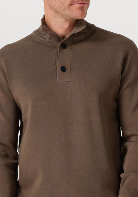 Braune GENTI Pullover TURTLE 3 BUTTON LS - large