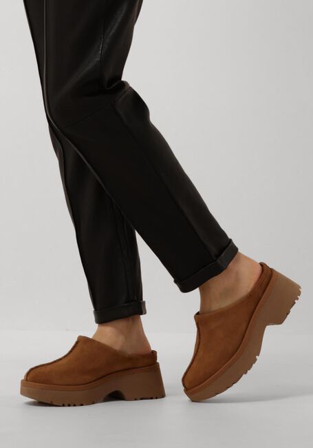 Braune UGG Slipper SPRING COTTAGE CLOG - large