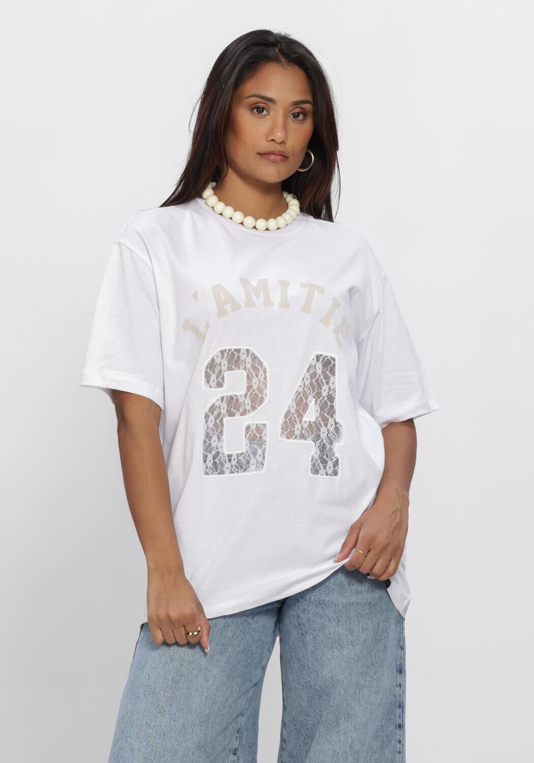 Wei&szlig;e HAUTE L'AMITI&Eacute; Tops & T-shirts 24 LACE NUMBER TEE - large
