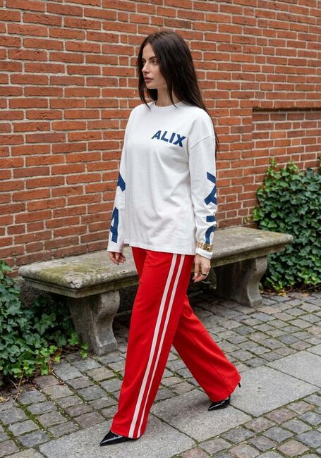 Wei&szlig;e ALIX THE LABEL T-shirt LADIES KNITTED PATCH LONGSLEEVE T-SHIRT - large