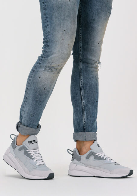 Graue DIESEL Sneaker Low S-SERENDIPITY LC SNEA - large