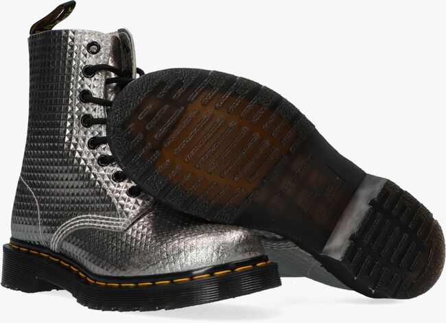 Silberne doc martens Clearance