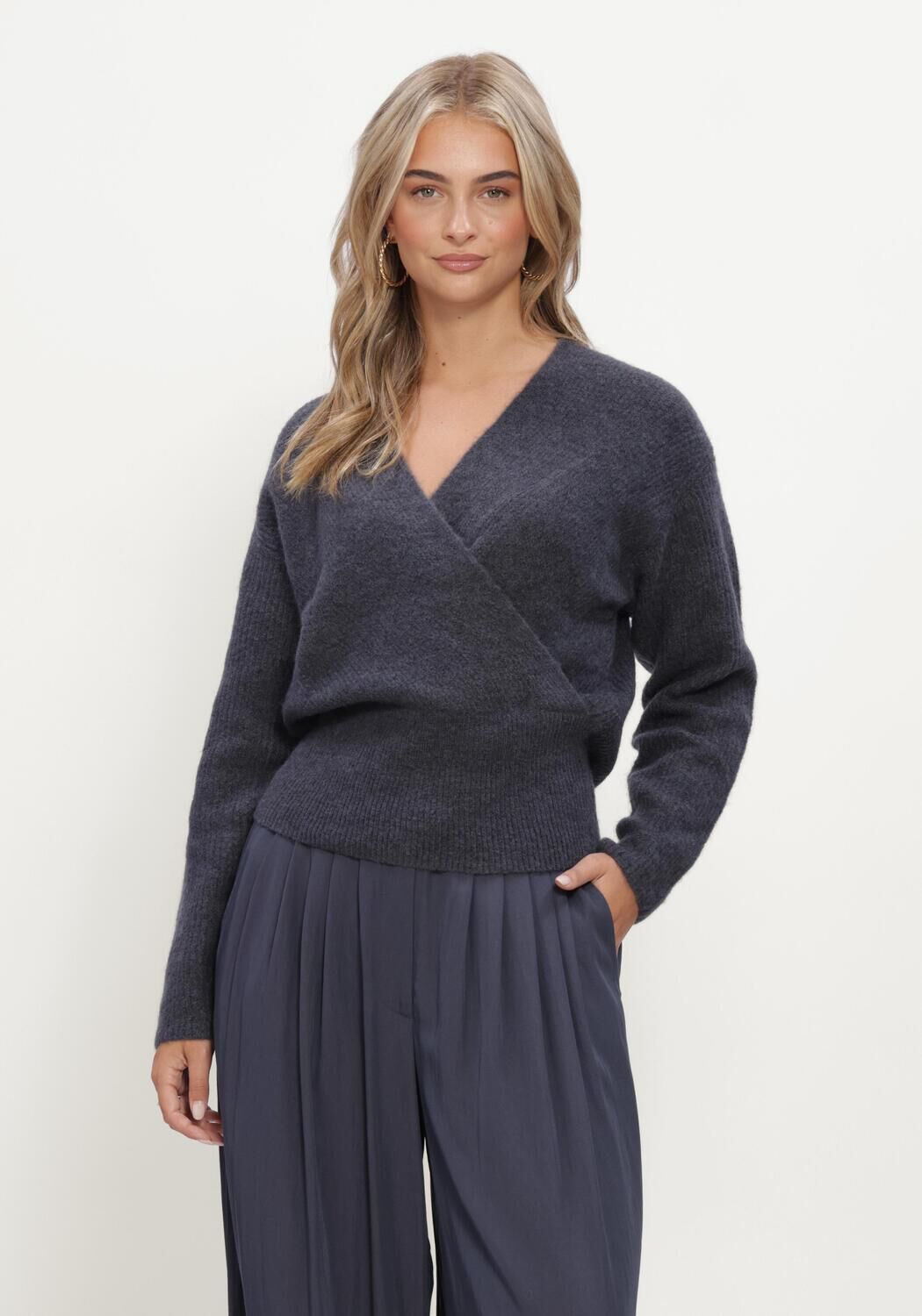 Dunkelgrau MSCH COPENHAGEN Pullover MSCHBONDIE HOPE V PULLOVER - large
