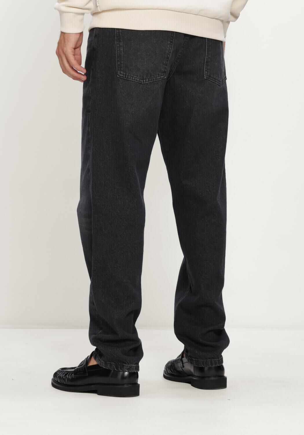 Schwarze LES DEUX Straight leg jeans RYDER WASHED DENIM JEANS - large