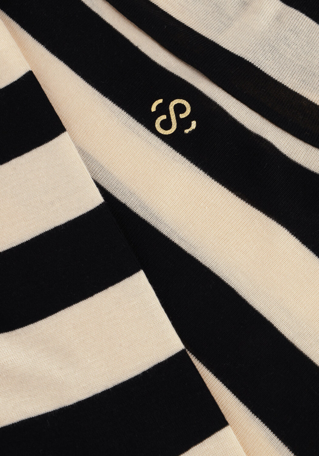 Schwarze SUMMUM Tops & T-shirts TURTLE NECK TOP SHEER JERSEY STRIPE - large