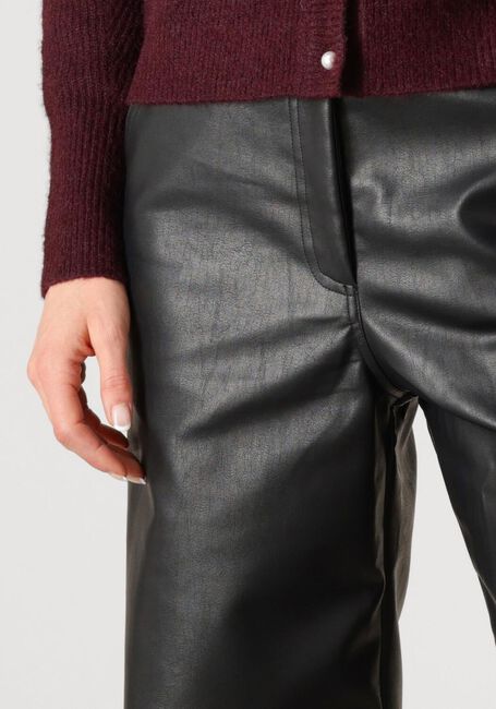 Schwarze NEO NOIR Hose PINUR FAUX LEATHER PANTS - large