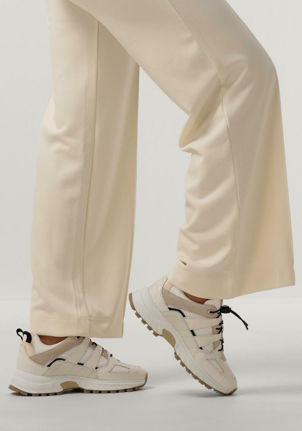 Sand VIA VAI Sneaker Low DANAE COLBY - large