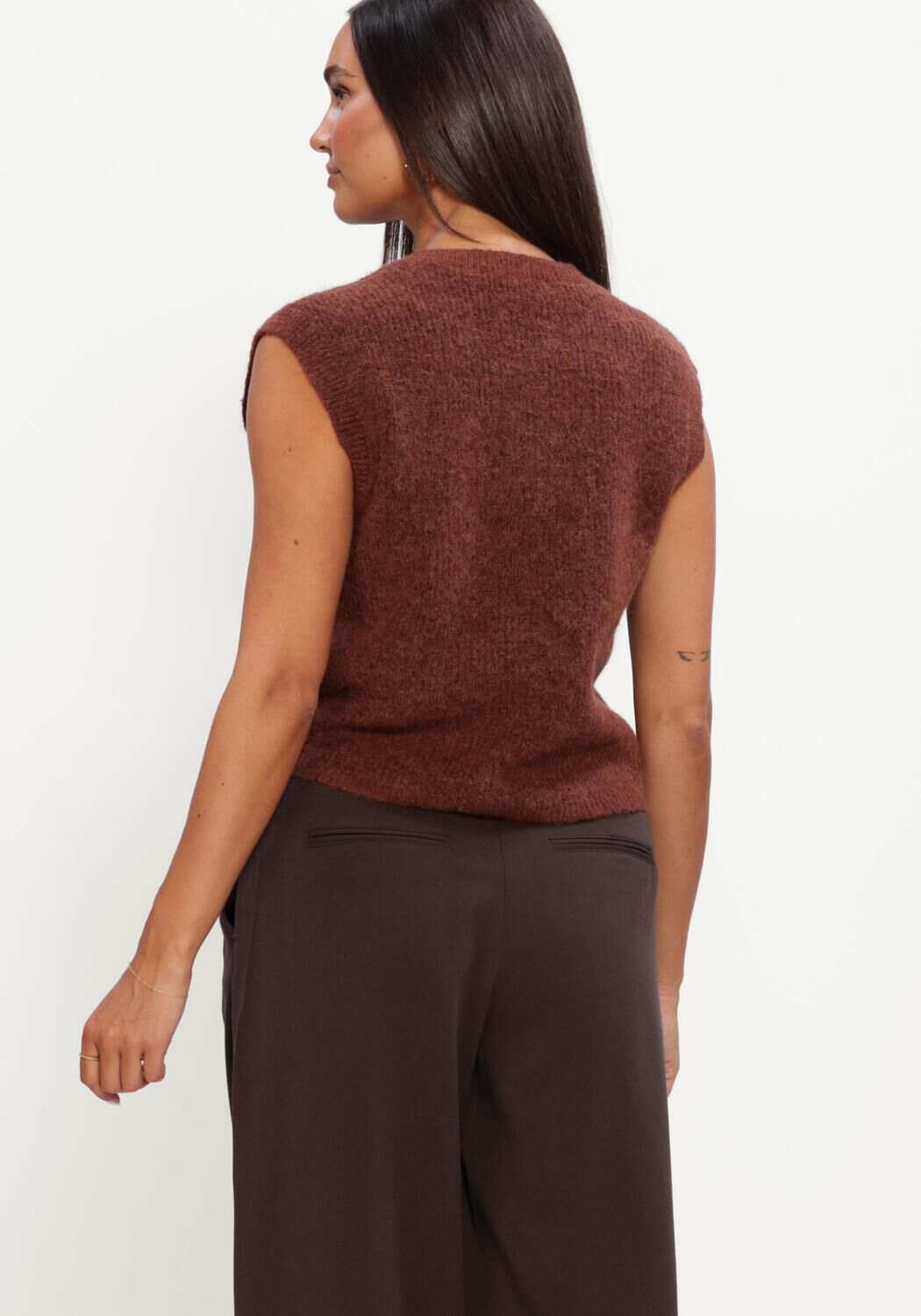 Braune SELECTED WOMEN Pullover SLWLULU SL BUTTON O-NECK VEST - large
