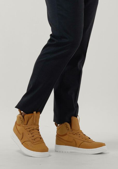 Camelfarbene NIKE Sneaker high COURT VISION MID MEN - large